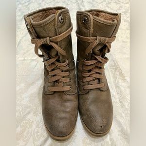 Jana Tex Olive green winter boots